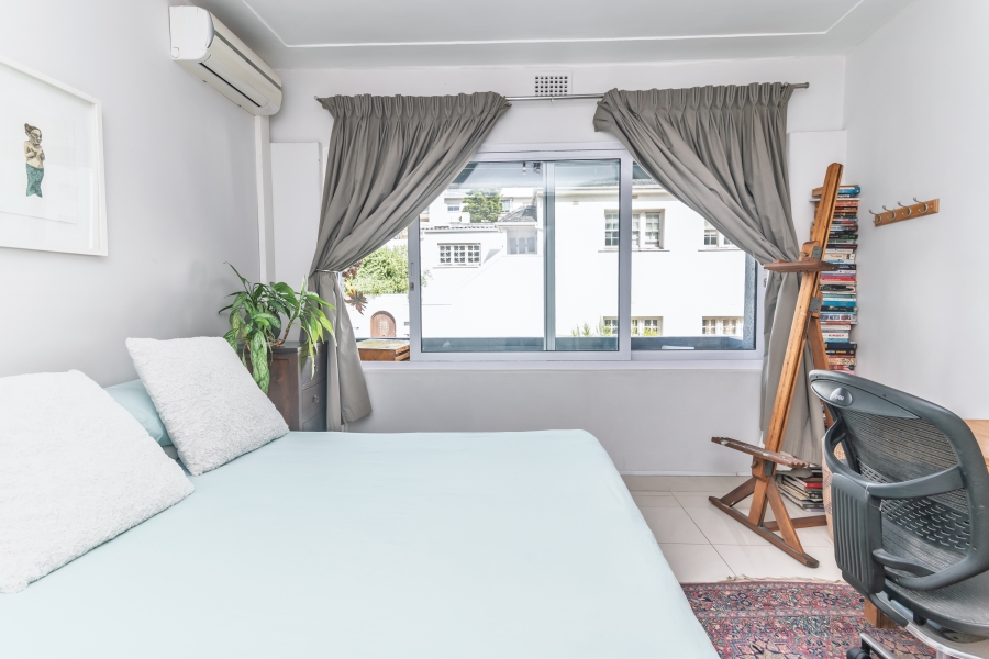 2 Bedroom Property for Sale in Green Point Western Cape